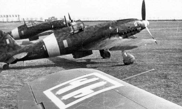 Campoformido (Udine) Aer. Macchi C.205 Veltro del 1° Gruppo caccia “Asso di Bastoni” dell’ANR